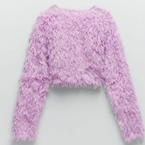 EUC ZARA LILAC CROPPED FEATHER EFFECT SWEATER SIZE SMALL - Picture 2 of 9